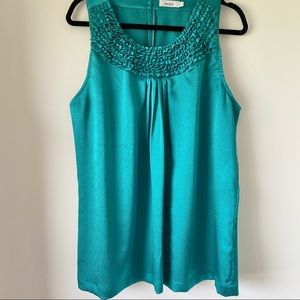 Plus size sleeves blouse in metallic emerald